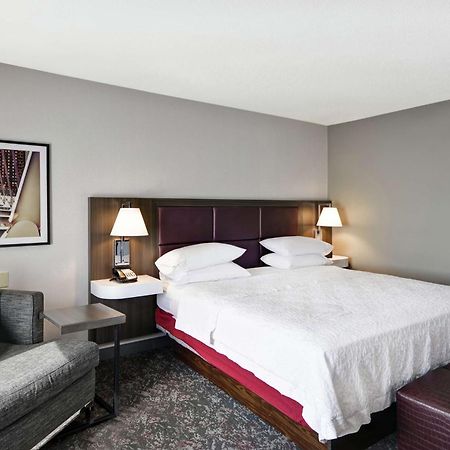Hampton Inn & Suites Columbus-Easton Area Exterior photo