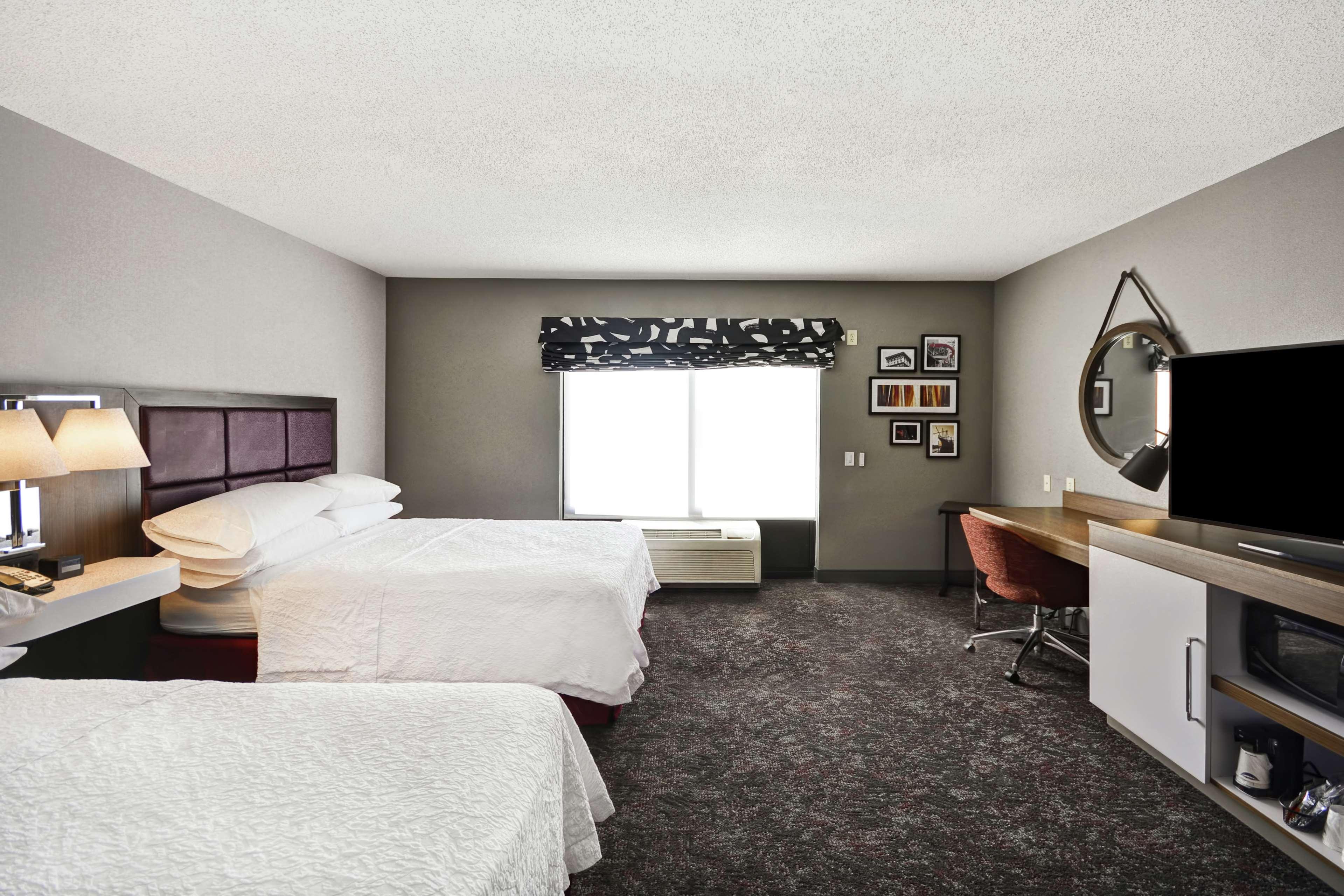 Hampton Inn & Suites Columbus-Easton Area Exterior photo